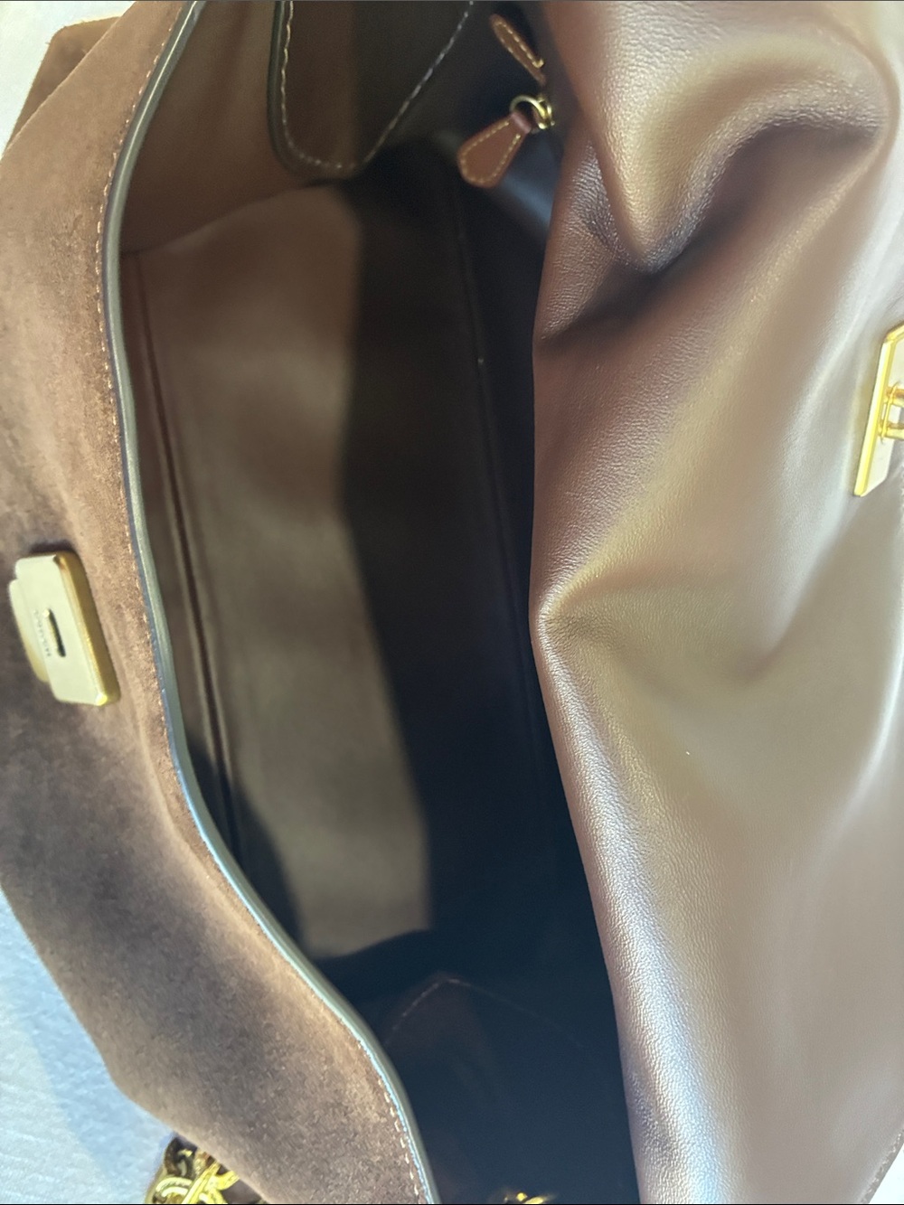 Coach Chelsea 36 Dark Chocolate Almost Like New - Picture 11 of 15